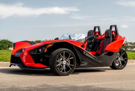 354-Mile 2015 Polaris Slingshot SL
