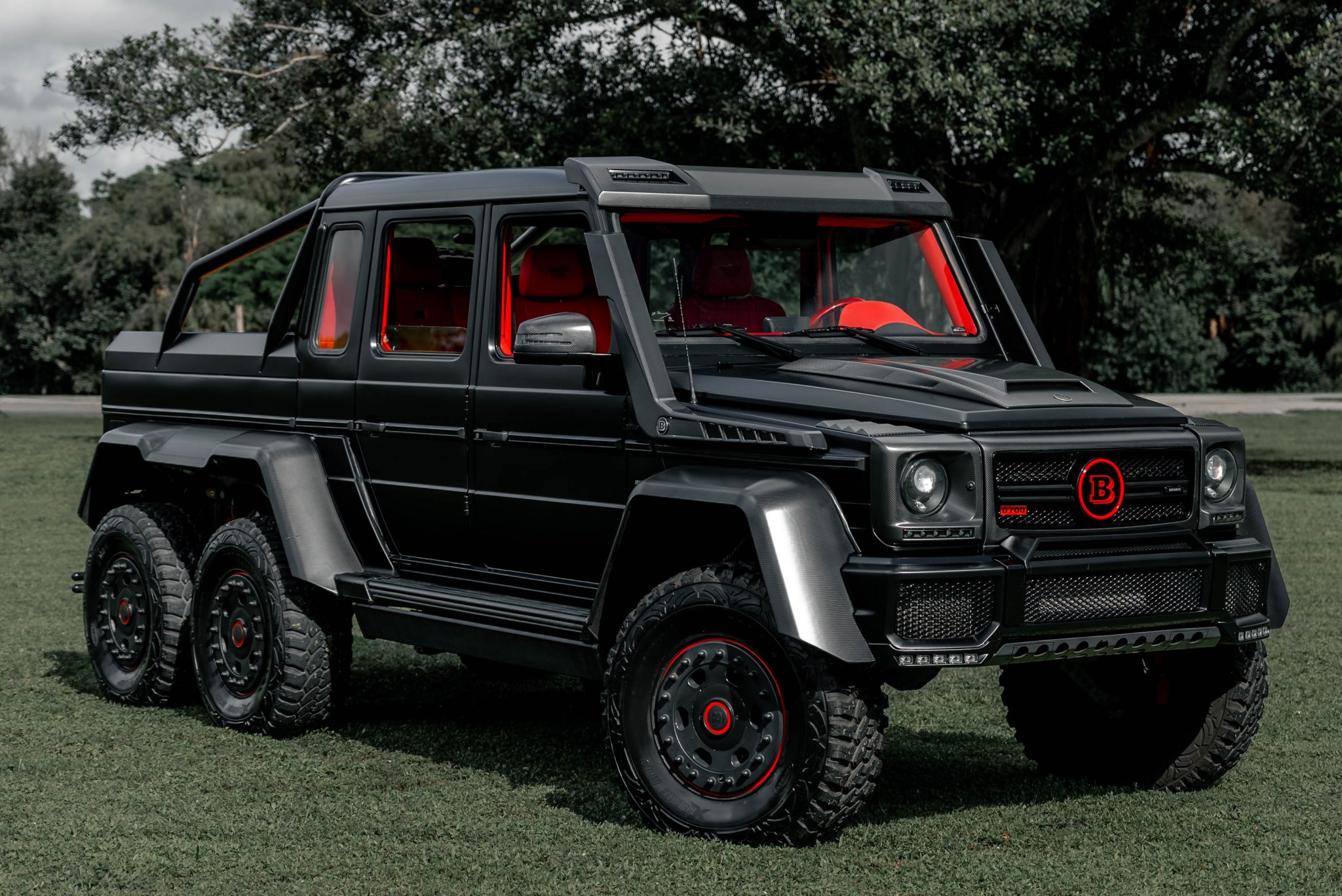 2014 Mercedes-Benz G63 AMG 6X6 Brabus B63S-700