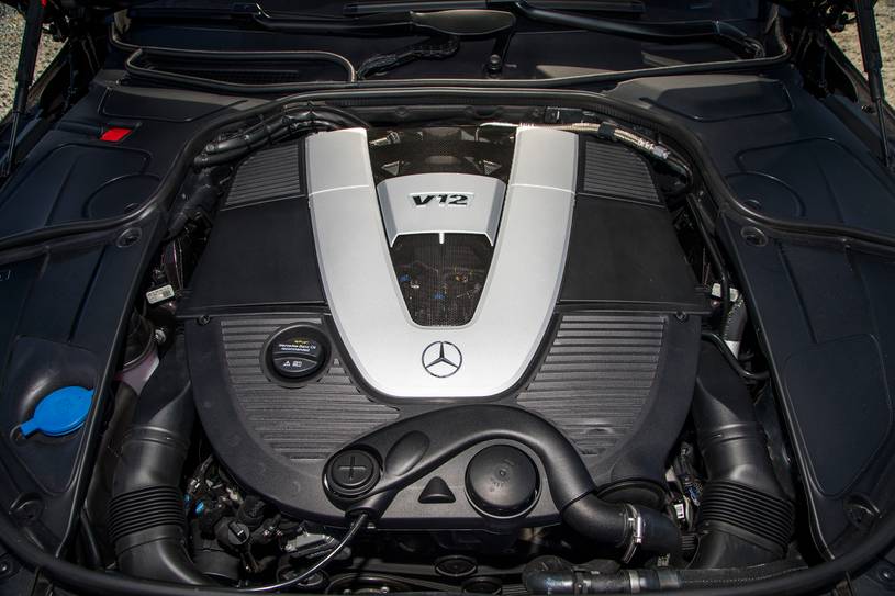 Mercedes-Maybach engine